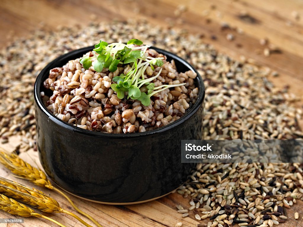 Su grano entero mezcla - Foto de stock de Alimento libre de derechos