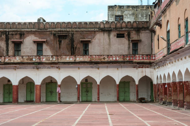 istock Old buildings in Old Delhi, India 1747852804