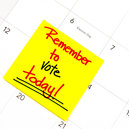 Reminder message to vote on a sticky note 