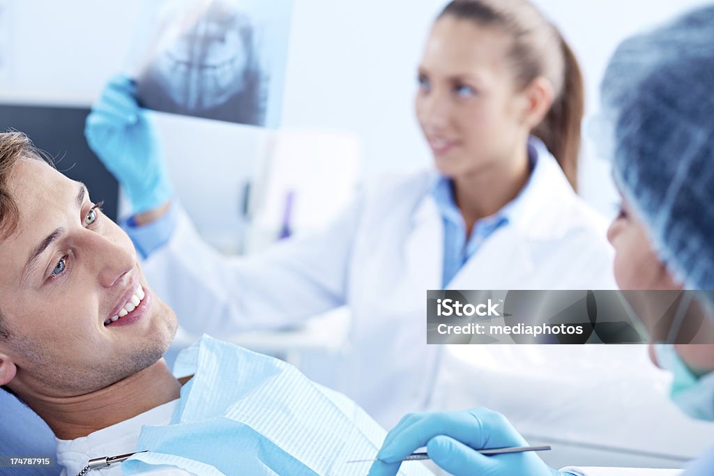 check-up de Dentes - Royalty-free 20-24 Anos Foto de stock