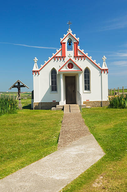 capela italiano, orkney - scotland orkney islands chapel italian culture - fotografias e filmes do acervo