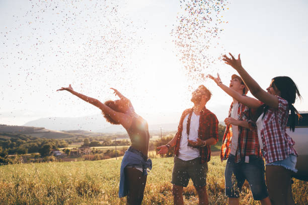 istock Friends celebrating Holidays 1747956595