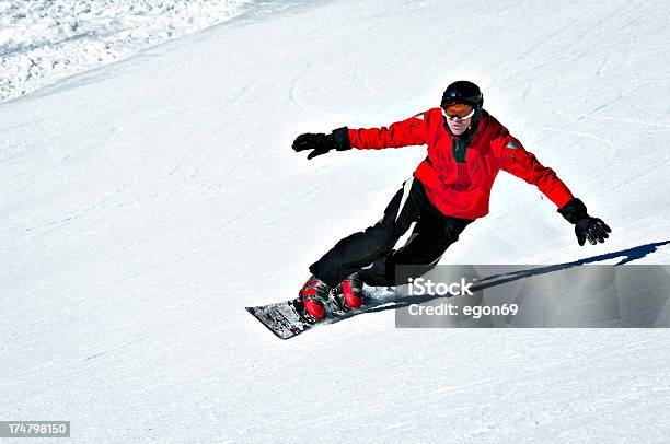 Snowboarder Foto de stock y más banco de imágenes de Deslizar - Deslizar, Snowboard, Tabla de snowboard