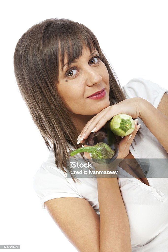 Animado mulher segurando legumes crus - Foto de stock de Abobrinha royalty-free