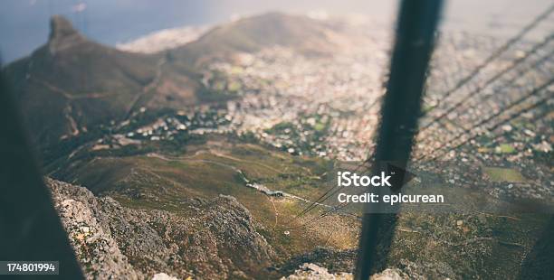 View Of Cape Town От Столовая Гора Cable Car — стоковые фотографии и другие картинки Cape Peninsula - Cape Peninsula, Table Mountain National Park, Африка