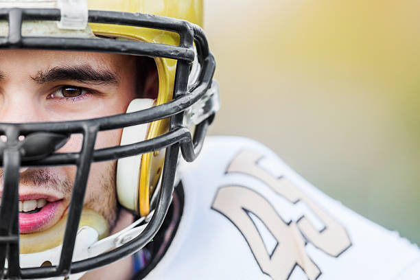 istock American football player. 174802070