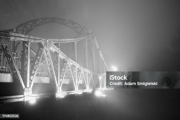 Puente Viejo Foto de stock y más banco de imágenes de Acero - Acero, Aire libre, Anochecer