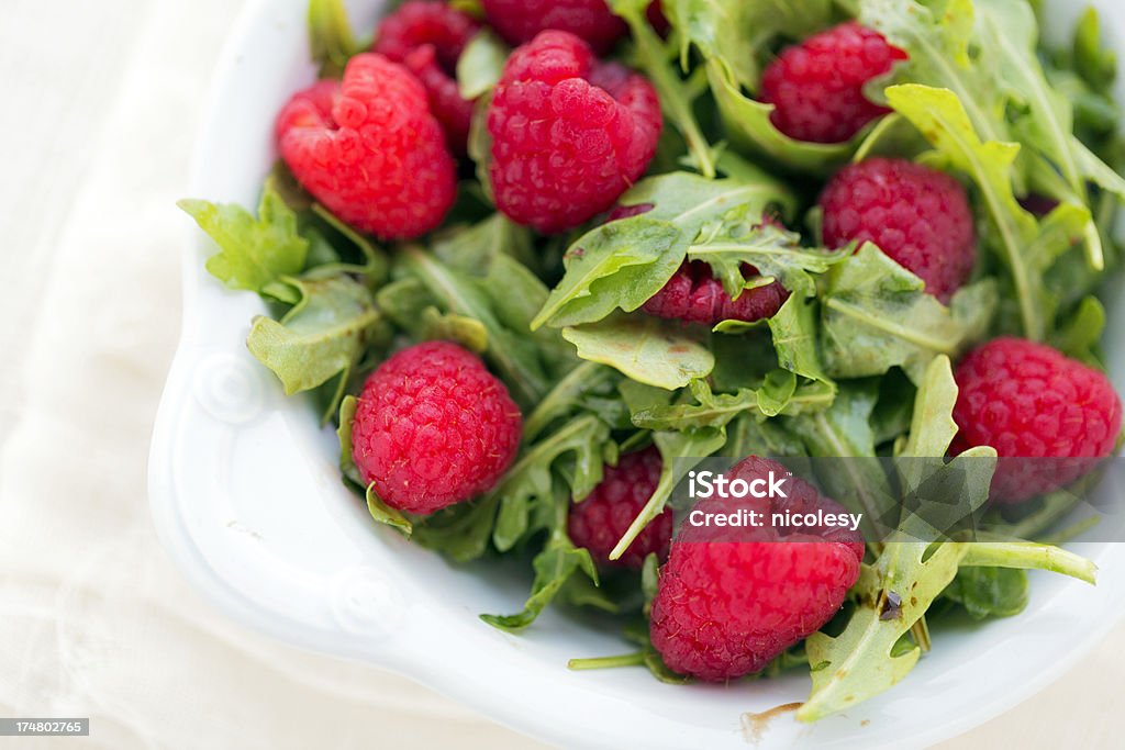 Rucola und Himbeer-Salat - Lizenzfrei Abnehmen Stock-Foto