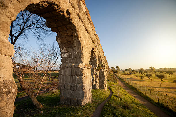 istock The Roman Aqueduct at Parco degli Acquedotti 174802995