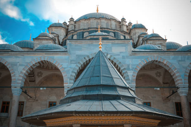 istock Clouds in the sky and Fatih Mosque in the background, Istanbul 1748036098