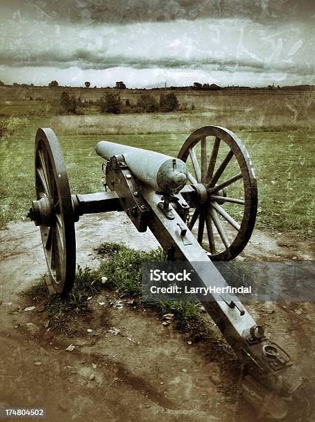 Cannon W Gettysburg Battlefield - zdjęcia stockowe i więcej obrazów Ameryka - Ameryka, Armata, Bez ludzi