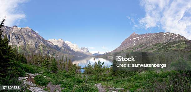 Saint Marys Lake - Fotografias de stock e mais imagens de Montana - Montana, Parque Nacional Glacier, Glaciar