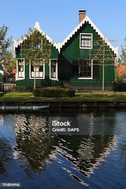 Bem Conservas Casas Históricas Em Zaanse Schans - Fotografias de stock e mais imagens de Amesterdão - Amesterdão, Ao Ar Livre, Arquitetura