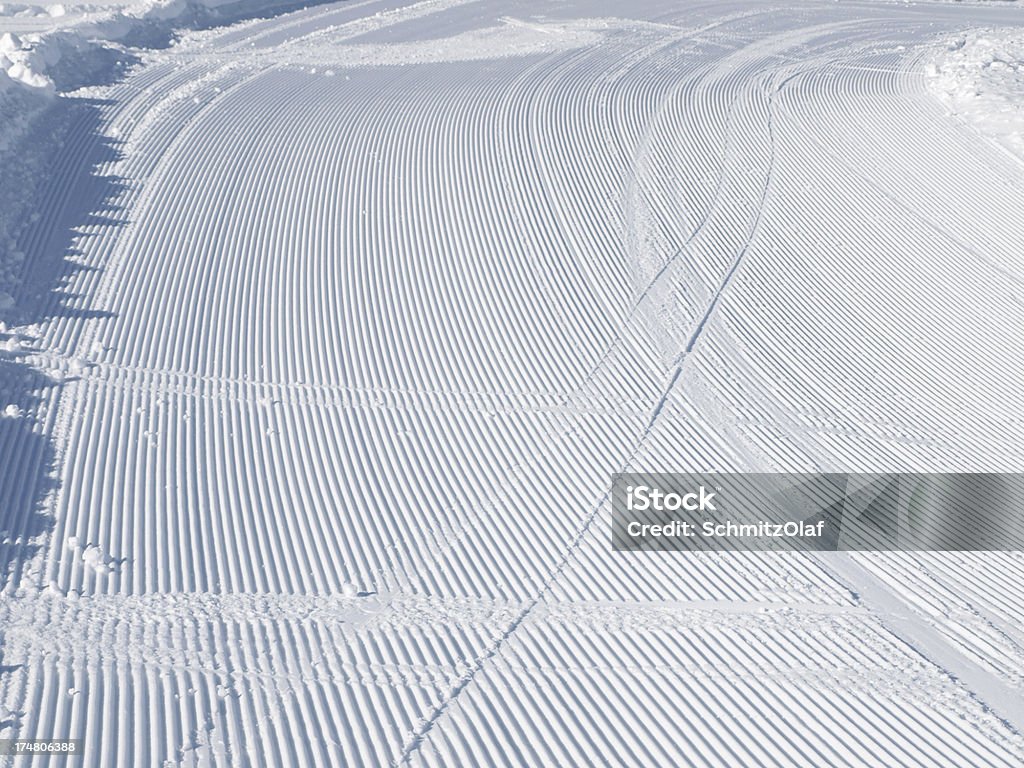 Inverno com Pista de esqui na Áustria Alpes Vorarlberg - Royalty-free Alpes Europeus Foto de stock