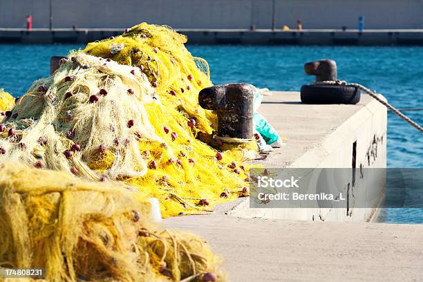 Dryga Na Harbor - zdjęcia stockowe i więcej obrazów Czerwony - Czerwony, Fotografika, Grecja