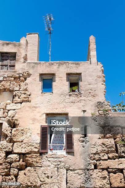 Старый Таунхаус В Rethymnon Крит Греция — стоковые фотографии и другие картинки Архитектура - Архитектура, Без людей, Вертикальный