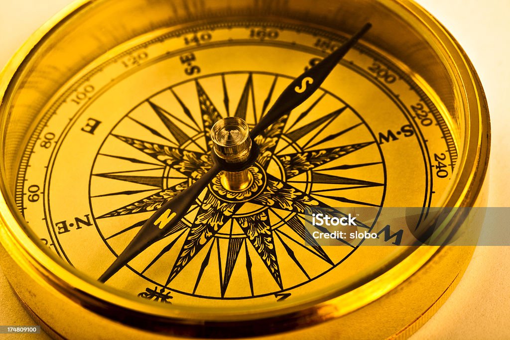 Envejecimiento de Compass - Foto de stock de Anticuado libre de derechos