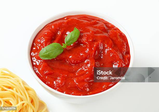 スパゲッティーのトマトソースがけや - いっぱいになるのストックフォトや画像を多数ご用意 - いっぱいになる, おかず系, イタリア料理