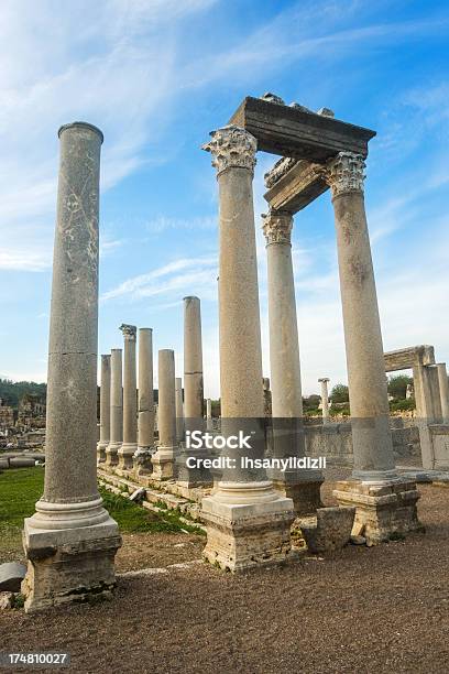 As Colunas - Fotografias de stock e mais imagens de Anatólia - Anatólia, Antiguidade, Apoiar