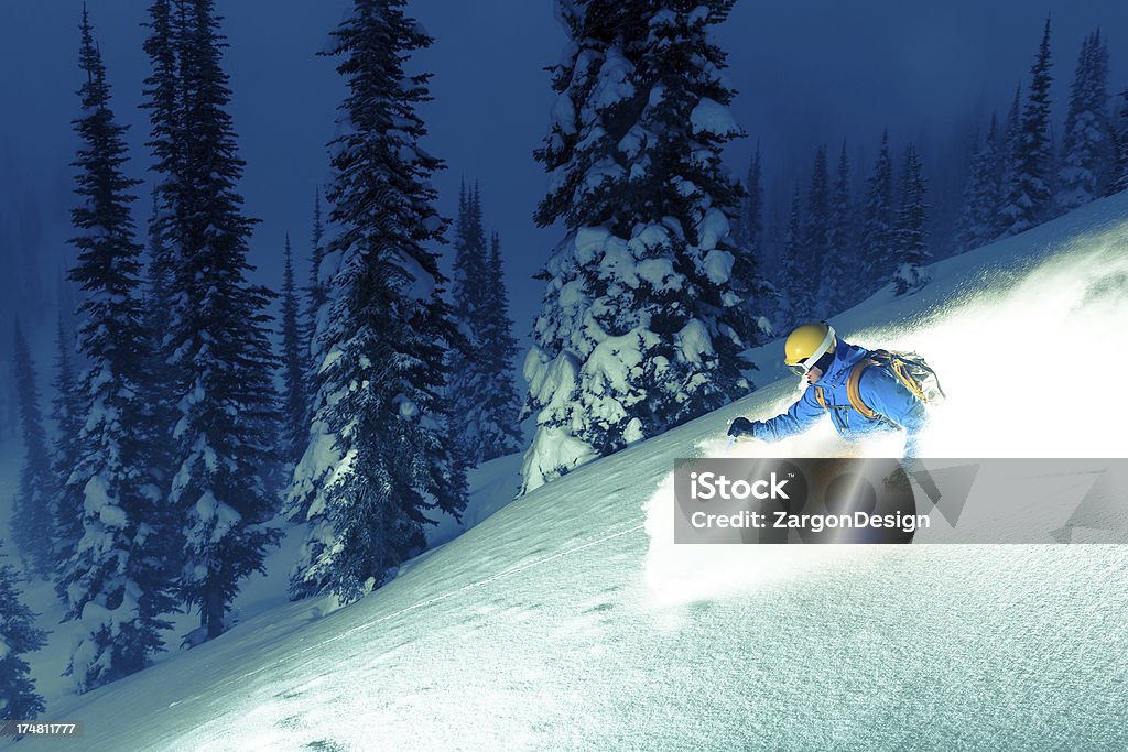 Esqui na neve fofa - Foto de stock de Artigo de vestuário para cabeça royalty-free