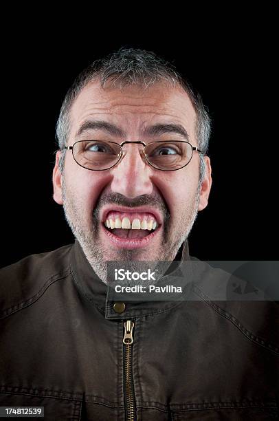 Hombre Sorprendido Con Gafas Foto de stock y más banco de imágenes de Adulto - Adulto, Adulto de mediana edad, Adulto joven