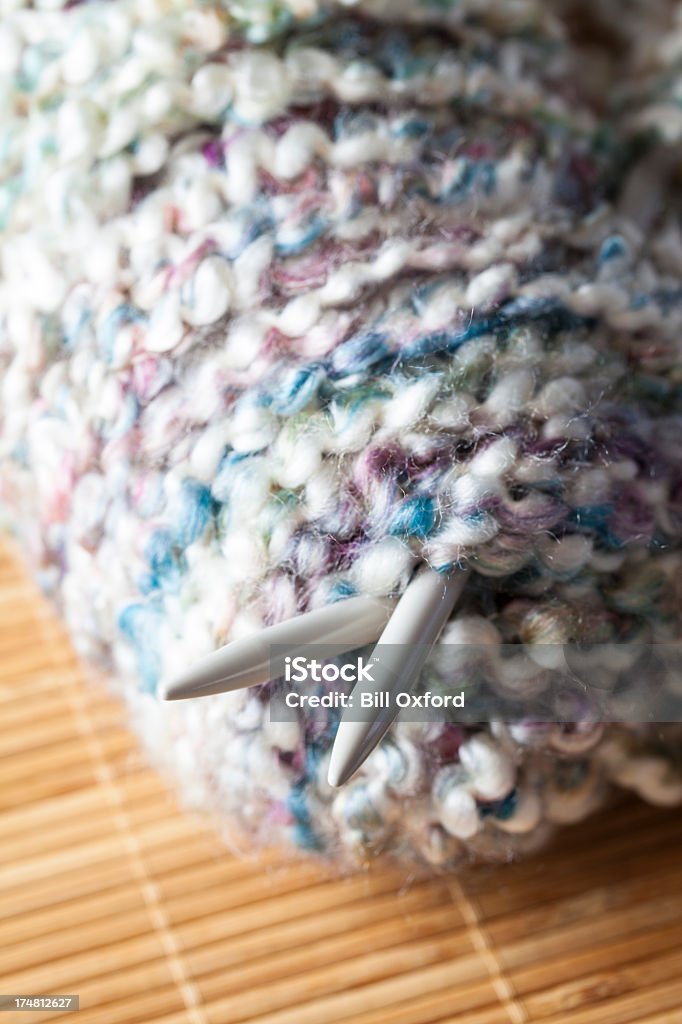 lavoro a maglia - Foto stock royalty-free di Affilato