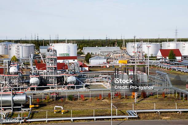 Öl Industrieeinrichtungen Stockfoto und mehr Bilder von Benzin - Benzin, Druck - Physikbegriff, Erdgas