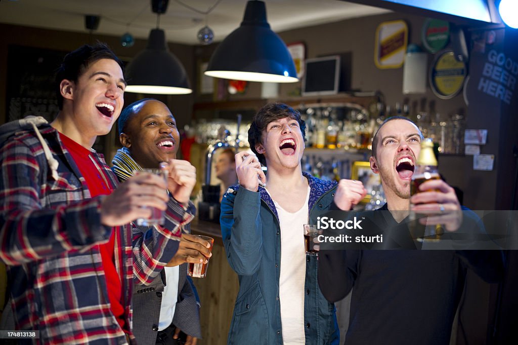 sports bar - Lizenzfrei Fünf Personen Stock-Foto