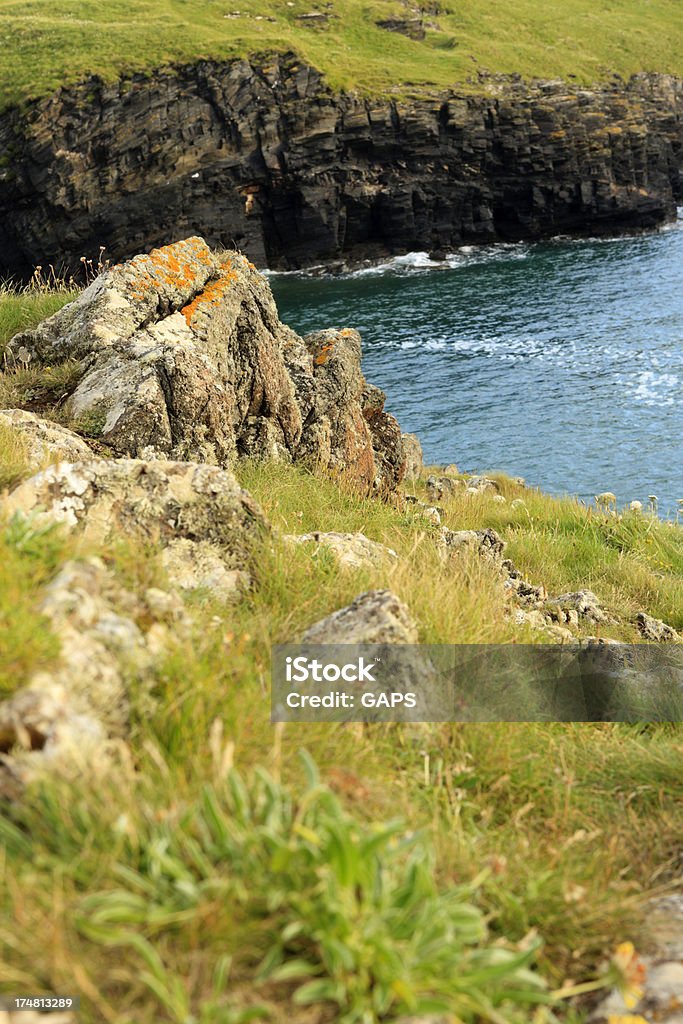 Vista do litoral em Port Quin em Cornwall - Foto de stock de Baía royalty-free