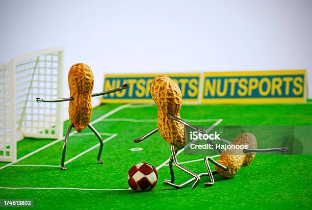 Konzept Peanutman Fußball Stockfoto und mehr Bilder von Sponsor - Sponsor, Amerikanischer Football, Football - Spielball