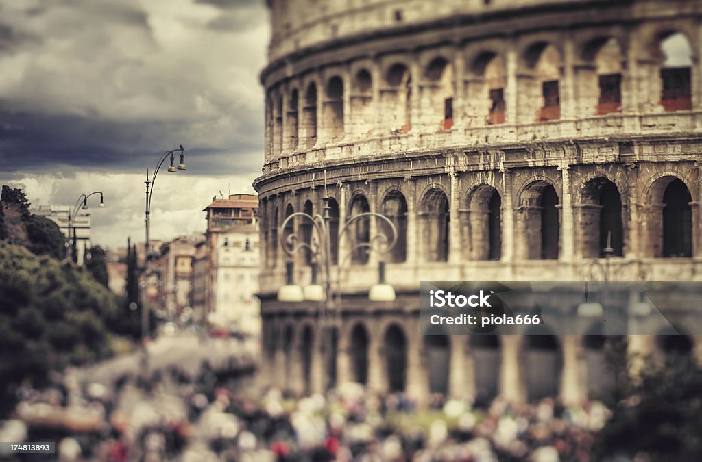 Colosseum de Roma através de mudança de inclinação Lente - Royalty-free Anfiteatro Foto de stock