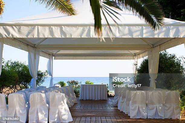 Tenda De Casamento - Fotografias de stock e mais imagens de Casamento - Casamento, Tenda - Estrutura Feita pelo Homem, Toldo - Estrutura construída