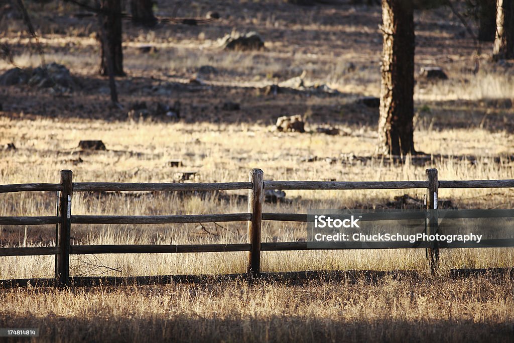 Ranch Zaun Hotel Grenze - Lizenzfrei Agrarbetrieb Stock-Foto