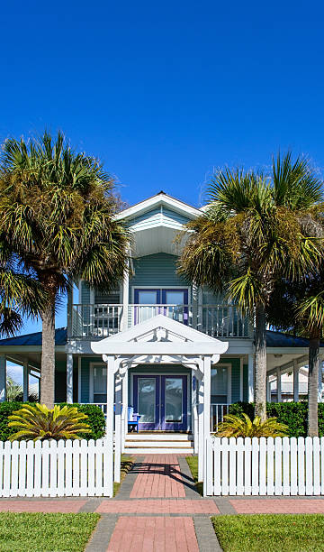 istock Florida Rental House 174815458