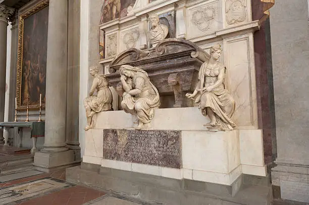 "tomb monument michelangelo in santa croce basilica, florence"