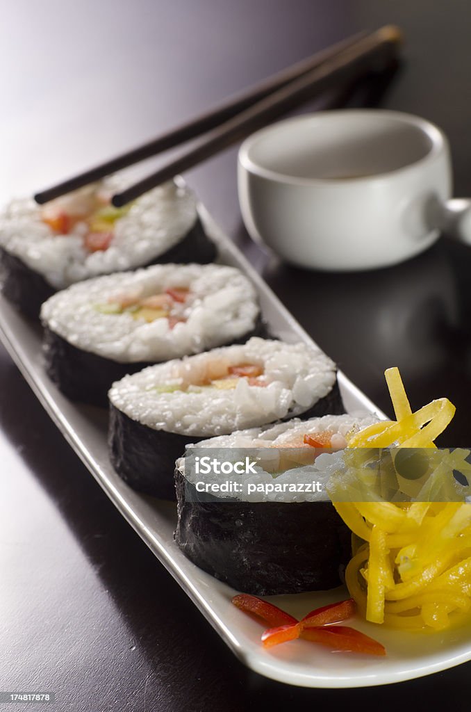 Sushi refeição na mesa - Royalty-free Abacate Foto de stock