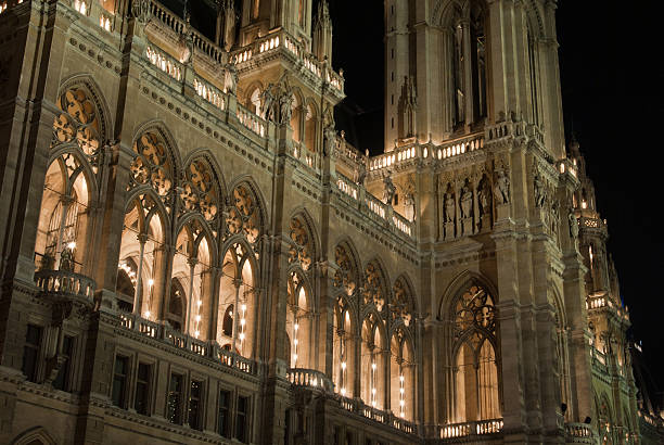 wiedeński ratusz - vienna austria vienna town hall night zdjęcia i obrazy z banku zdjęć