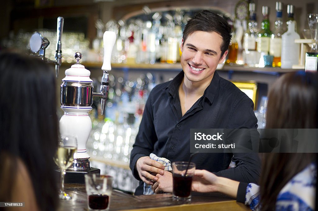 barman - Photo de Adulte libre de droits