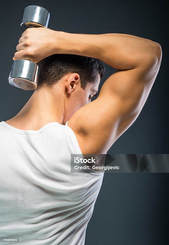 Tríceps exercício - Foto de stock de Adulto royalty-free
