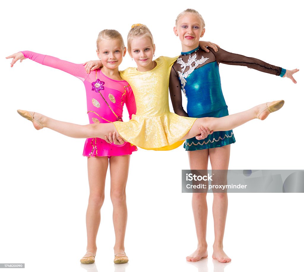 Acrobática bailarines Aislado en blanco - Foto de stock de 6-7 años libre de derechos