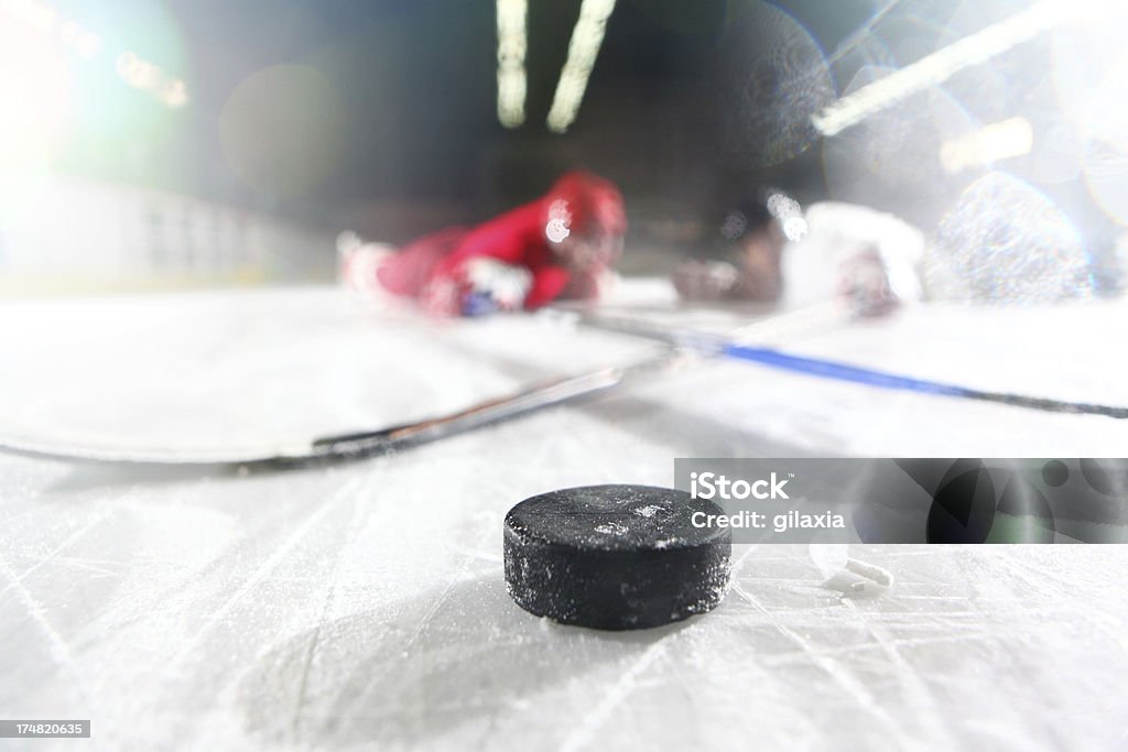 Eishockey duel. - Lizenzfrei Eishockey Stock-Foto