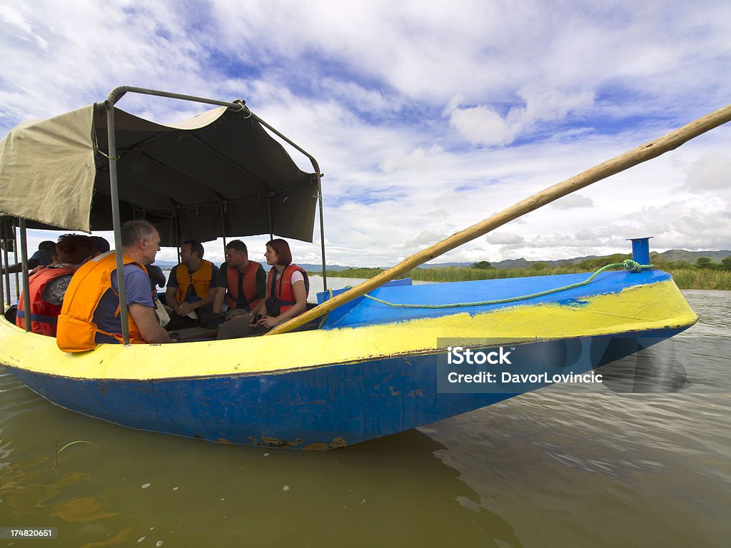 Barco de Metal - Foto de stock de Adulto royalty-free