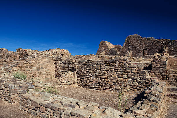 아즈텍 유적지 국립 천연 기념물 - aztec ruins national monument anasazi anasazi ruins dry 뉴스 사진 이미지