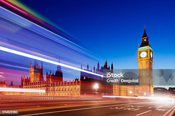 Foto de Big Ben E O Palácio De Westminster Londres Reino Unido e mais fotos de stock de Alto contraste