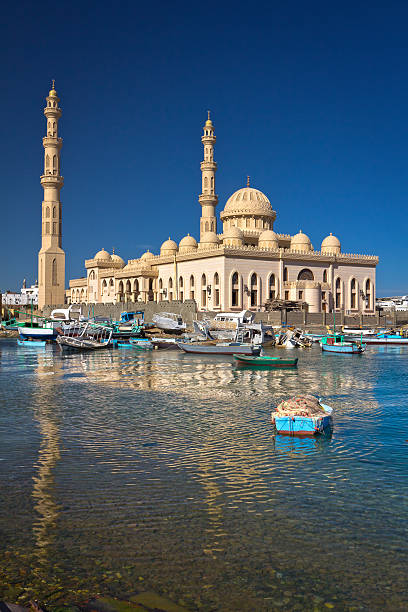 Mosque in Hurghada, Egypt "Old Arabian Marina and a new Mosque in background, Hurghada, EgyptSee more EGYPT images here:" skipjack stock pictures, royalty-free photos & images