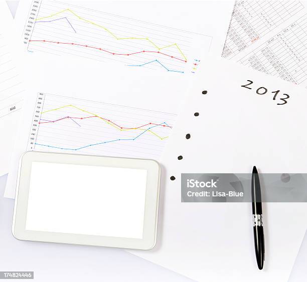 投資およびデジタルタブレット - 2013年のストックフォトや画像を多数ご用意 - 2013年, つながり, やることリスト