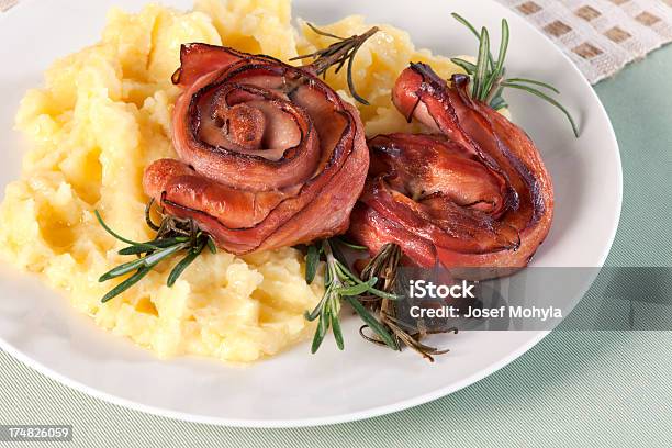 Gerollter Wurst Mit Kartoffeln Stockfoto und mehr Bilder von Bildschärfe - Bildschärfe, Braun, Essgeschirr