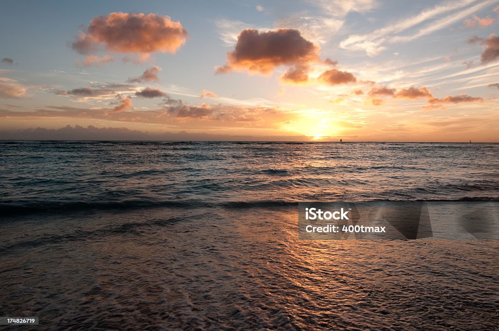 Красивый закат на побережье Тихого океана - Стоковые фото Без людей роялти-фри