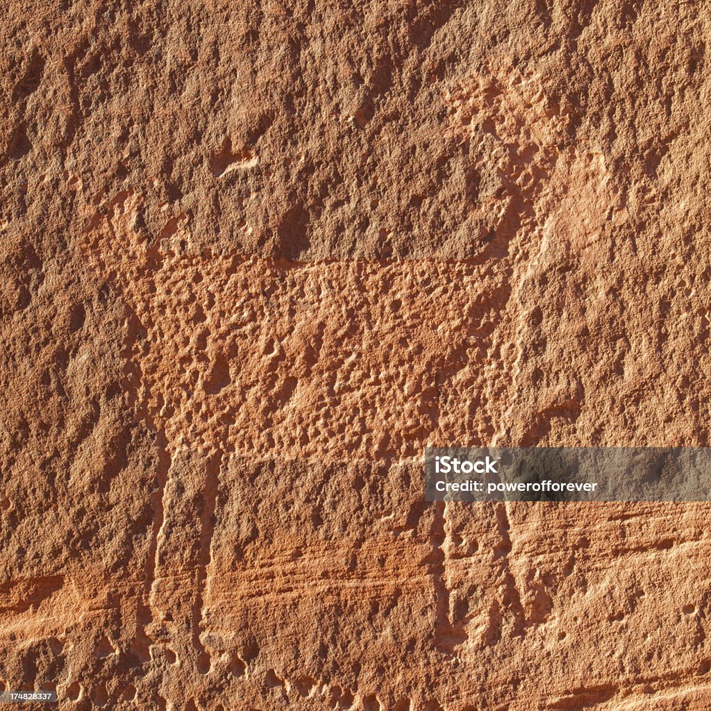 Petroglyphs в Долина монументов - Стоковые фото Navajo Sandstone роялти-фри