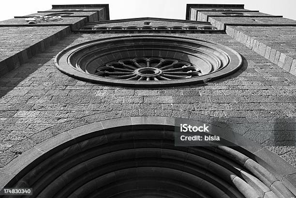 Foto de Basílica Do Sagrado Coração e mais fotos de stock de Alto Ádige - Alto Ádige, Antiguidade, Arco - Característica arquitetônica